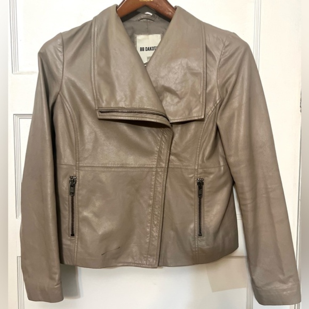 BB Dakota Tan Leather Motorcycle Zip Jacket - Size Medium